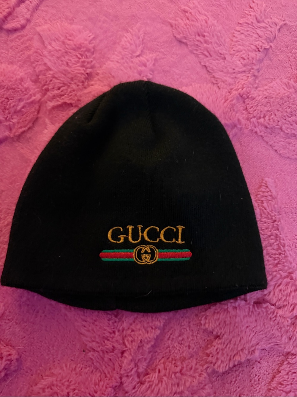 Gucci Black Beanie with Gold Logo and Green-Red Stripe